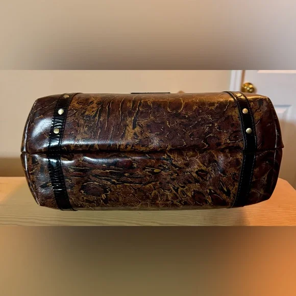 👜 Patricia Nash Abstract Animal Print Benvenuto Leather Tote - Picture 6 of 11